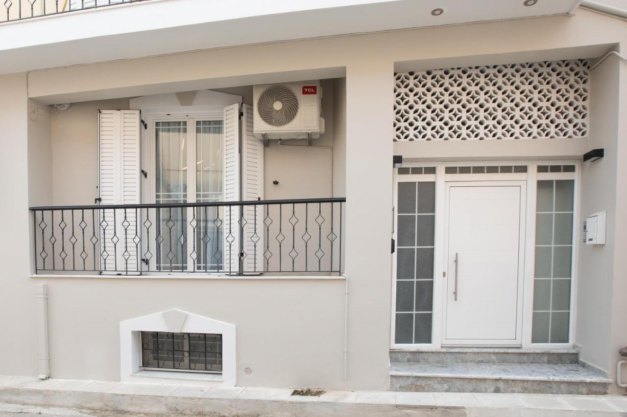 Moncasa Al Centro Villa Lixouri Luaran gambar